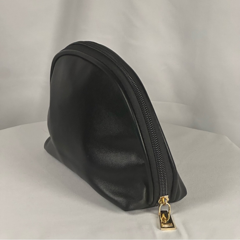 Women’s Black Leather Cosmetic Pouch